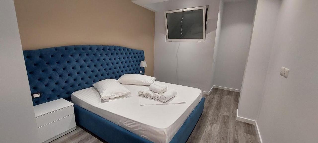 Dani'S Apartments Sarandë Buitenkant foto