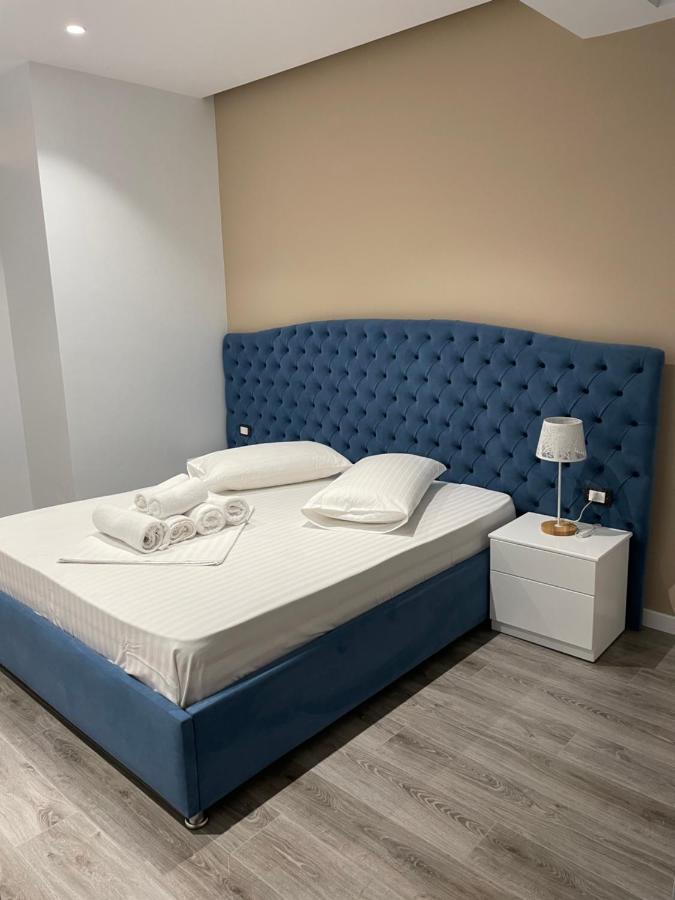 Dani'S Apartments Sarandë Buitenkant foto
